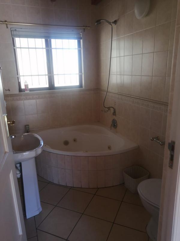 To Let 3 Bedroom Property for Rent in Wemmershoek Western Cape